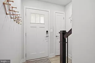 11649 Dorothy Sayers Pl, White Plains, MD 20695 - Photo 3