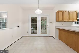 6905 Hawkins Gate Rd, La Plata, MD 20646 - Photo 17