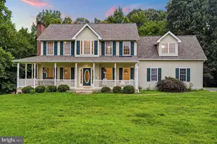 6905 Hawkins Gate Rd, La Plata, MD 20646 - Photo 1