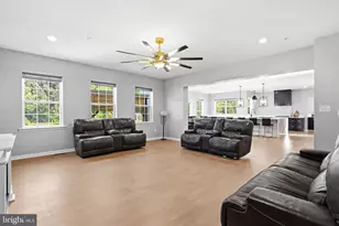 13722 Forbes Meadow Pl, Bryantown, MD 20617 - Photo 31