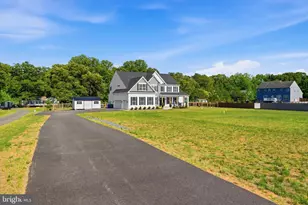 13722 Forbes Meadow Pl, Bryantown, MD 20617 - Photo 3