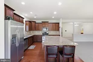 11253 Inwood Ln, White Plains, MD 20695 - Photo 11