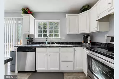 11435 Westmont Court, Waldorf, MD 20602 - Photo 9