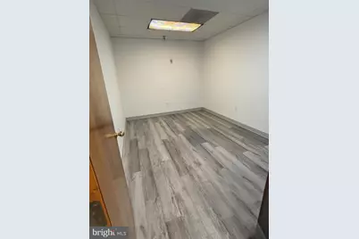 9375 Chesapeake Street #223, La Plata, MD 20646 - Photo 7