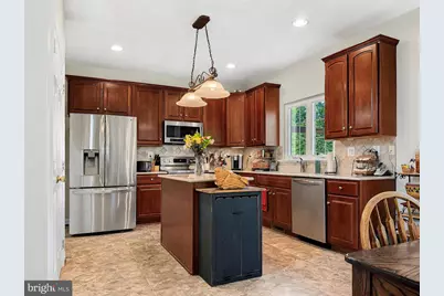 1002 Canterbury Lane, La Plata, MD 20646 - Photo 21