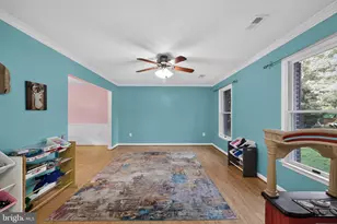 8835 Redbay Run, Bel Alton, MD 20611 - Photo 17