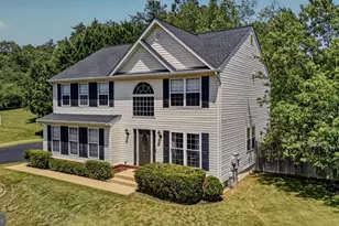 1034 Norfolk Dr, La Plata, MD 20646 - Photo 11