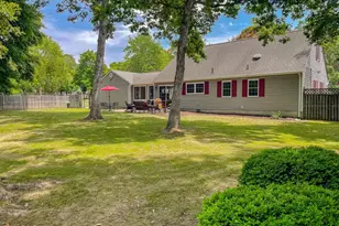 207 Persimmon Ct, La Plata, MD 20646 - Photo 3