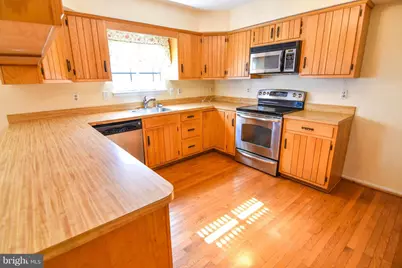 2788 Pinewood Drive, Waldorf, MD 20601 - Photo 9