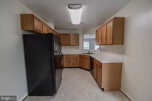 2607 Enterprise Pl, Waldorf, MD 20601 - Photo 9
