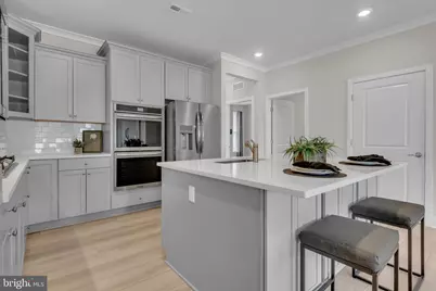 10722 Great Lakes Pl, White Plains, MD 20695 - Photo 3