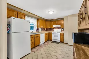 2308 Pinefield Rd, Waldorf, MD 20601 - Photo 17