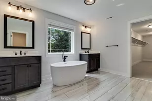 12127 Riverview Dr, Newburg, MD 20664 - Photo 37