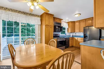 810 Kenyon Avenue, Waldorf, MD 20602 - Photo 17