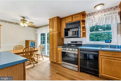 810 Kenyon Avenue, Waldorf, MD 20602 - Photo 5