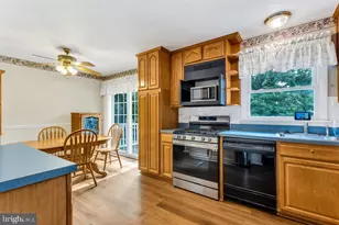 810 Kenyon Ave, Waldorf, MD 20602 - Photo 5