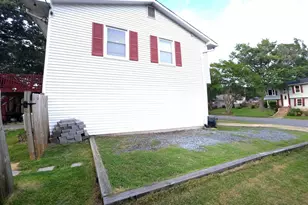 910 McIver Dr, Waldorf, MD 20602 - Photo 17