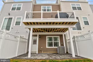 11716 Emily Dickinson Pl, White Plains, MD 20695 - Photo 41