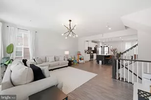 10993 Oswestry St, Waldorf, MD 20603 - Photo 9