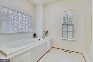 14625 Bar Harbor Ct, Swan Point, MD 20645 - Photo 25