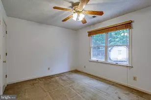 8212 7 Pines Ln, Waldorf, MD 20603 - Photo 31