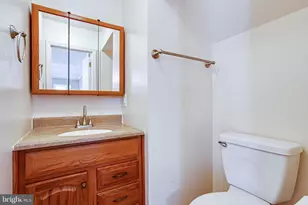 8212 7 Pines Ln, Waldorf, MD 20603 - Photo 11