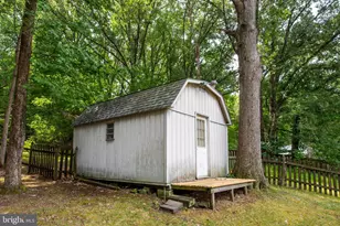 8212 7 Pines Ln, Waldorf, MD 20603 - Photo 47