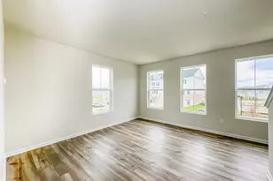 5568 Marksburg Pl, White Plains, MD 20695 - Photo 13