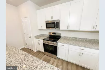 5550 Marksburg Pl, White Plains, MD 20695 - Photo 13