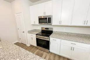 5550 Marksburg Pl, White Plains, MD 20695 - Photo 13