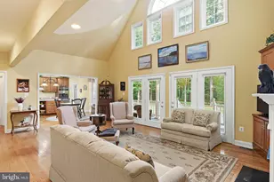 3875 Pearl St, White Plains, MD 20695 - Photo 23