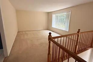 8910 Brook Dr, Waldorf, MD 20603 - Photo 3