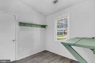2124 Duchy Ct, Waldorf, MD 20602 - Photo 17