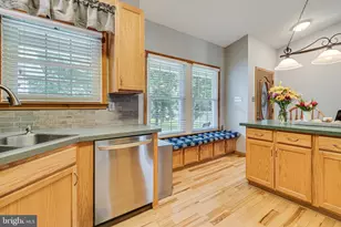 4785 Roanoke Pl, Waldorf, MD 20601 - Photo 21