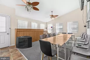 6790 Hawthorne Rd, La Plata, MD 20646 - Photo 17