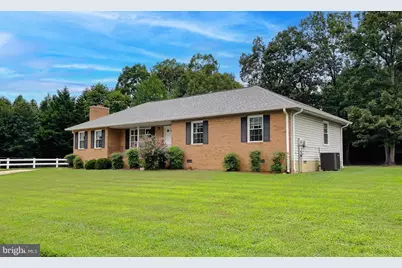 109 Morris Drive, La Plata, MD 20646 - Photo 3