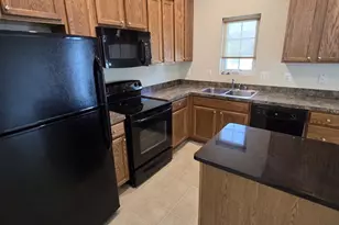 11703 Palm Desert Pl, Waldorf, MD 20602 - Photo 11