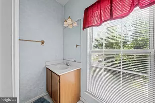 11207 Barnswallow Pl, Waldorf, MD 20603 - Photo 15