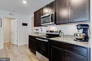 421 Mossy Grv Ln, La Plata, MD 20646 - Photo 17