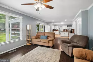 2917 Eutaw Forest Dr, Waldorf, MD 20603 - Photo 9