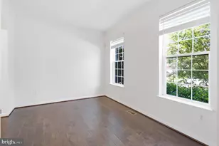 11163 St Christopher Dr, White Plains, MD 20695 - Photo 5