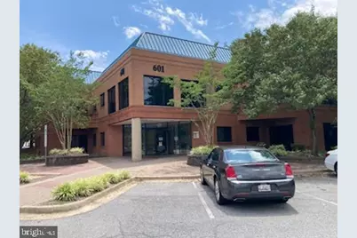 601 Post Office Road #2D, Waldorf, MD 20602 - Photo 1