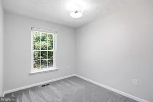 1557 Pin Oak Dr, Waldorf, MD 20601 - Photo 17
