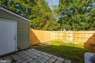1557 Pin Oak Dr, Waldorf, MD 20601 - Photo 21