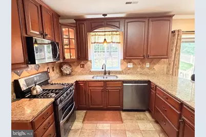 2148 Cedar Tree Lane, Waldorf, MD 20601 - Photo 17