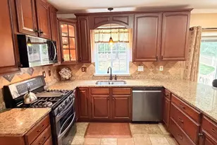 2148 Cedar Tree Ln, Waldorf, MD 20601 - Photo 17