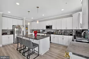 4294 Shakespeare Cir, White Plains, MD 20695 - Photo 7