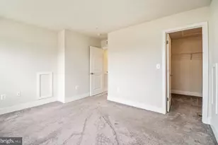 11687 Emily Dickinson Pl, White Plains, MD 20695 - Photo 31
