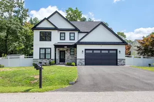 12126 Riverview Dr, Newburg, MD 20664 - Photo 1