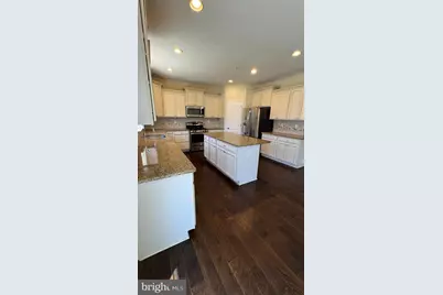11151 Saint Christopher Drive, White Plains, MD 20695 - Photo 9